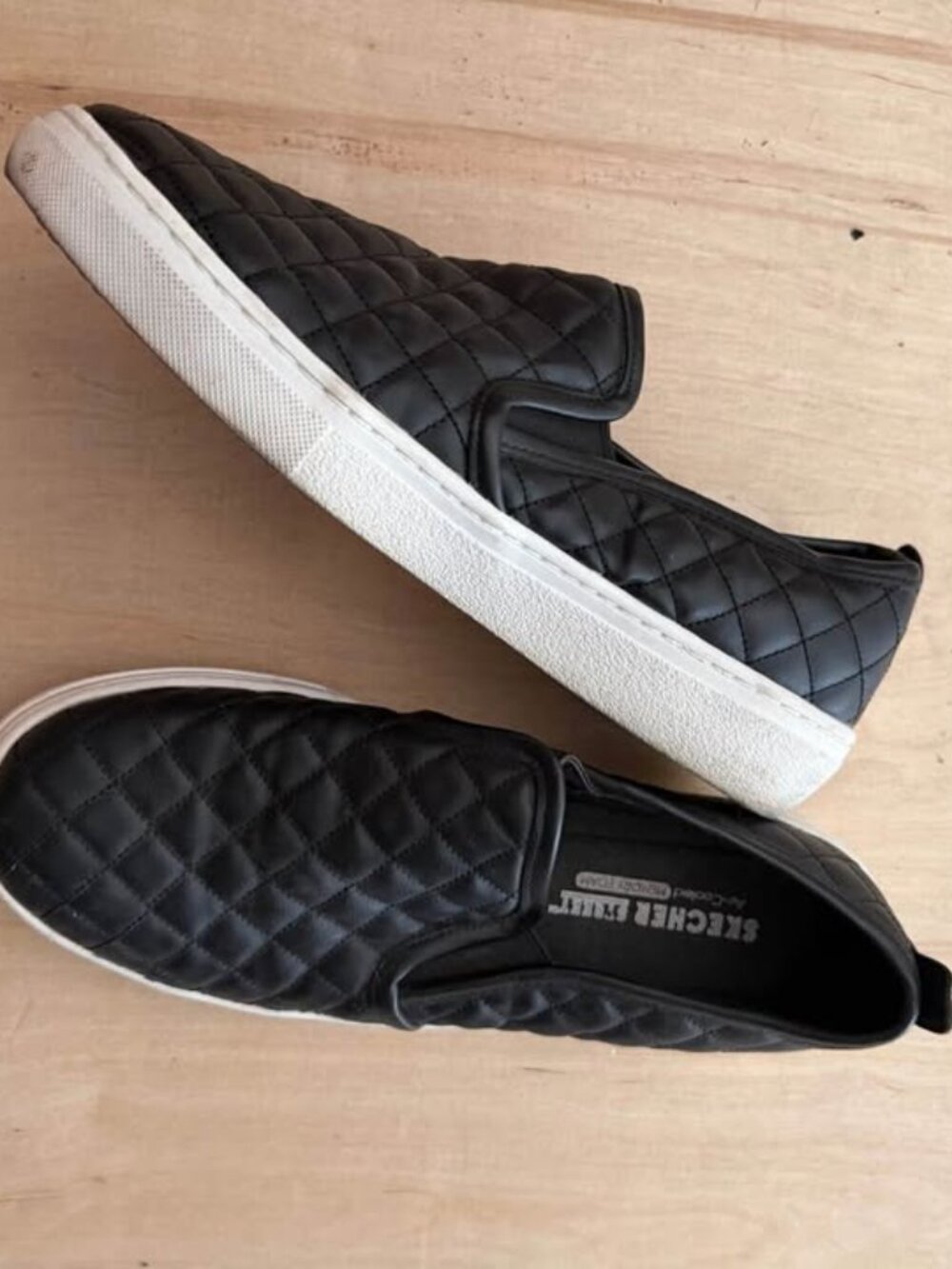 Skecher Street Quilted Slip-On Sneakers Size 9.5